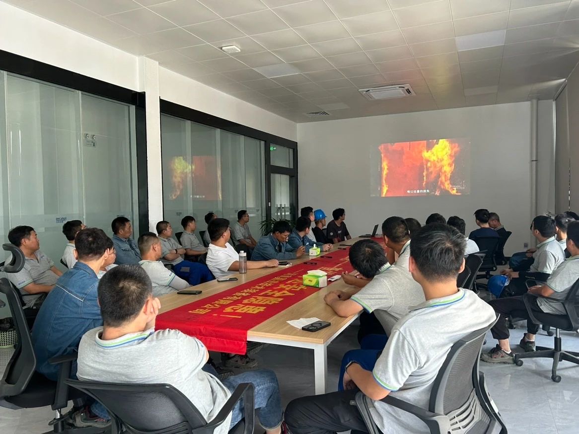 1753325911401317.jpg 1753325911401317.jpg